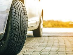 Tips Memilih Ban Mobil yang Tepat: Panduan Lengkap untuk Performa dan Keamanan Maksimal